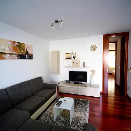 アパート Mahagony Deluxe