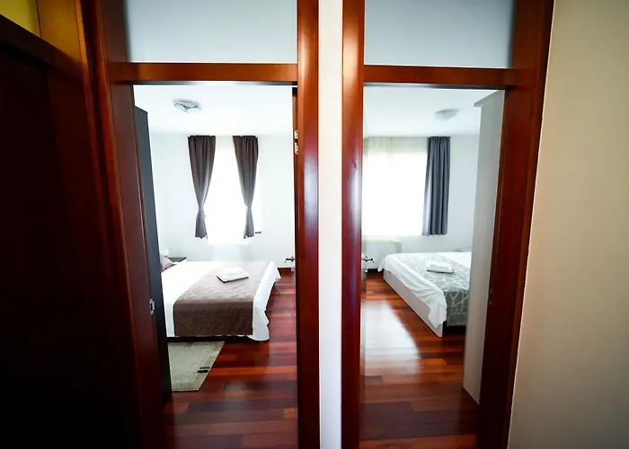 Mahagony Deluxe Zadar